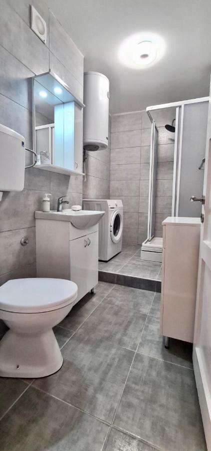 Apartman Leon Lux Leskovac  Buitenkant foto